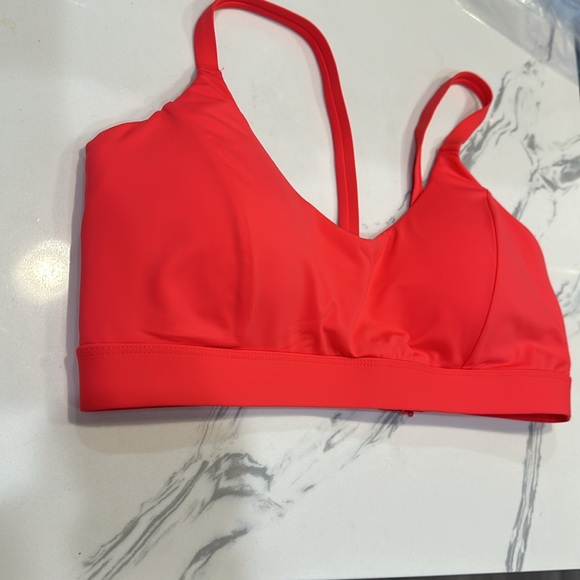 Knix Swim Top - Picture 2 of 5